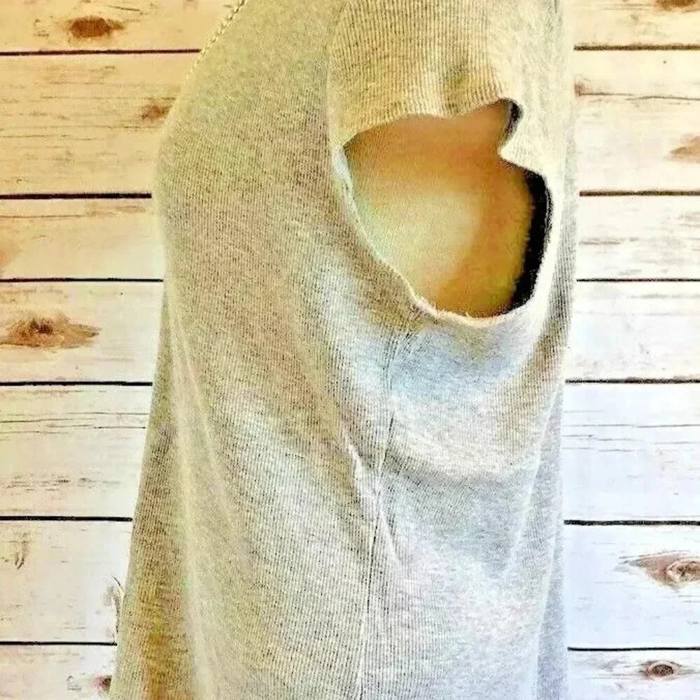 ONE CLOTHING Women Short Sleeve Pull Over V-Neck Studs Gray Shirt Top Size M - Picture 5 of 12